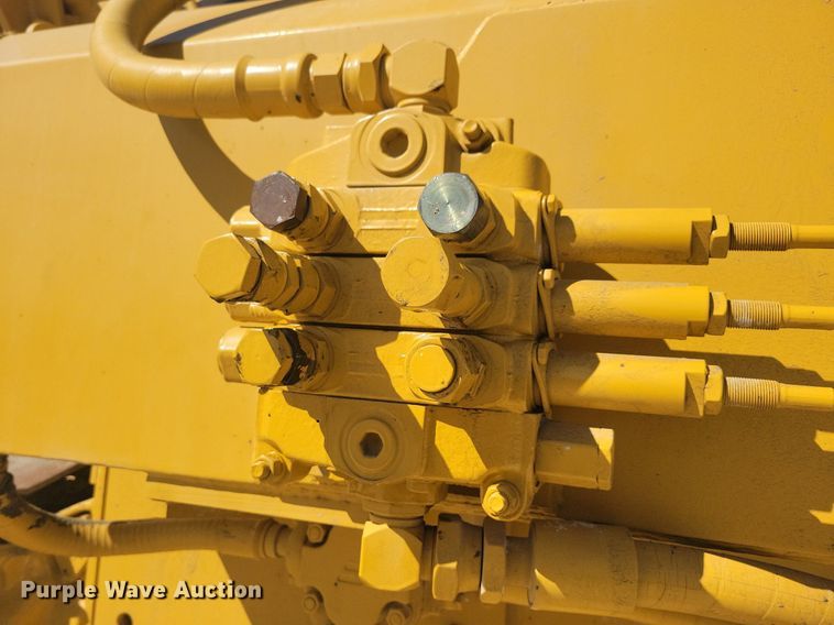 image for item DG0419 1976 Caterpillar  D9G dozer