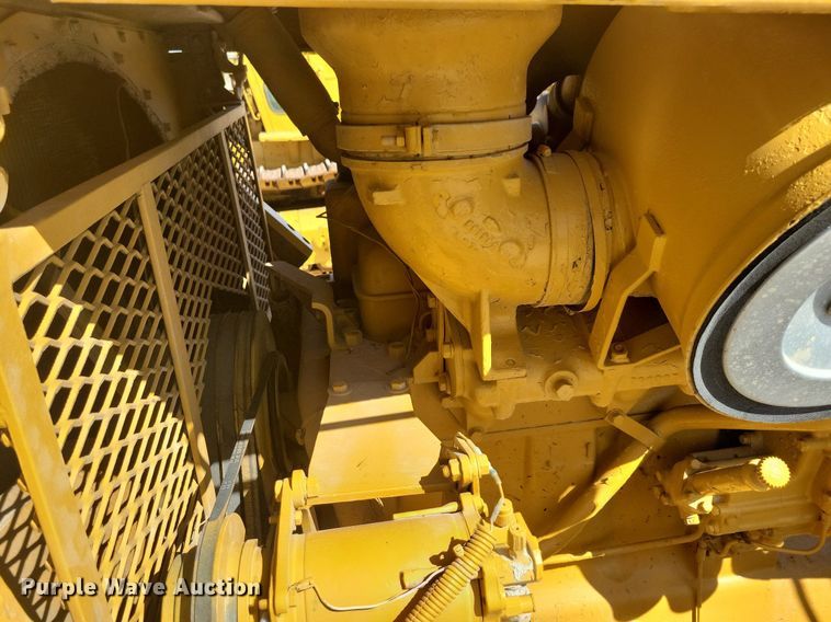 image for item DG0419 1976 Caterpillar  D9G dozer