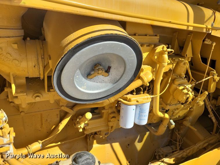 image for item DG0419 1976 Caterpillar  D9G dozer