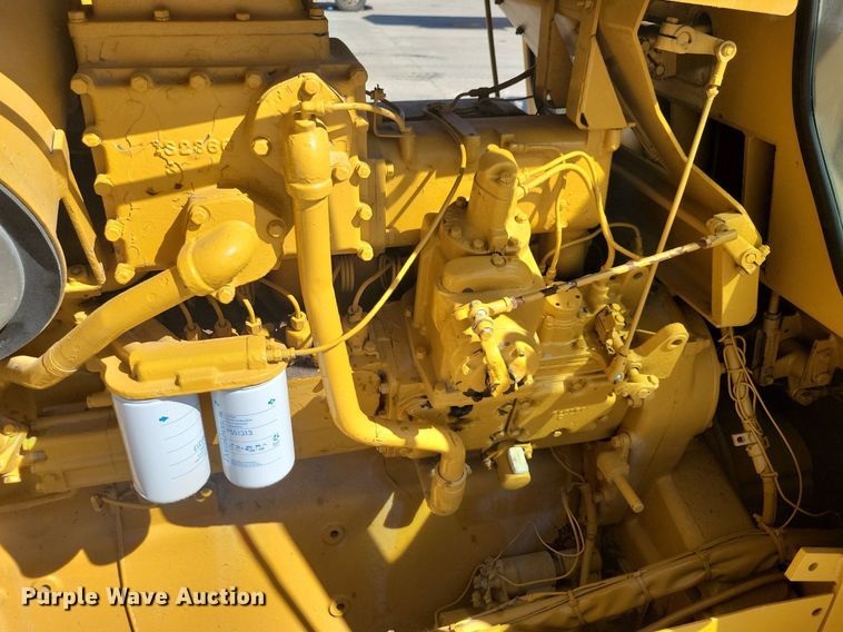 image for item DG0419 1976 Caterpillar  D9G dozer