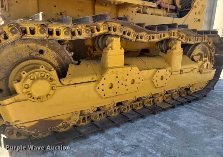 image for item DG0419 1976 Caterpillar  D9G dozer