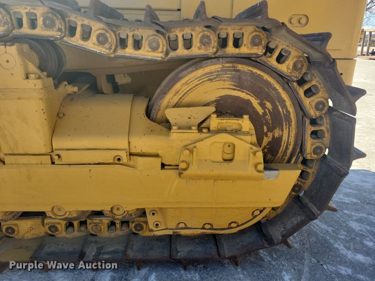 image for item DG0419 1976 Caterpillar  D9G dozer