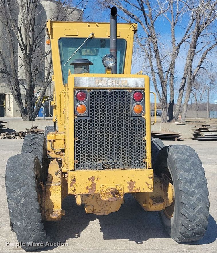 image for item DG0420 1984 Caterpillar  140G motor grader