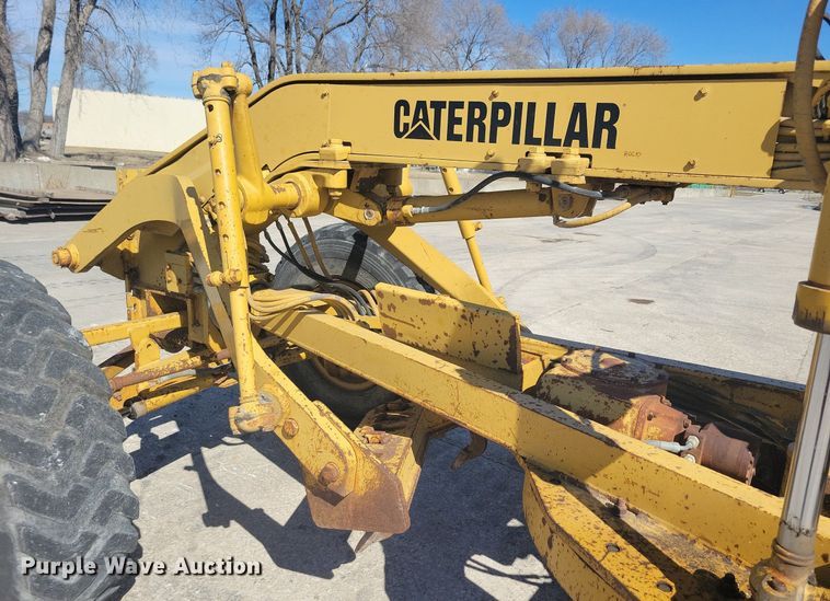 image for item DG0420 1984 Caterpillar  140G motor grader