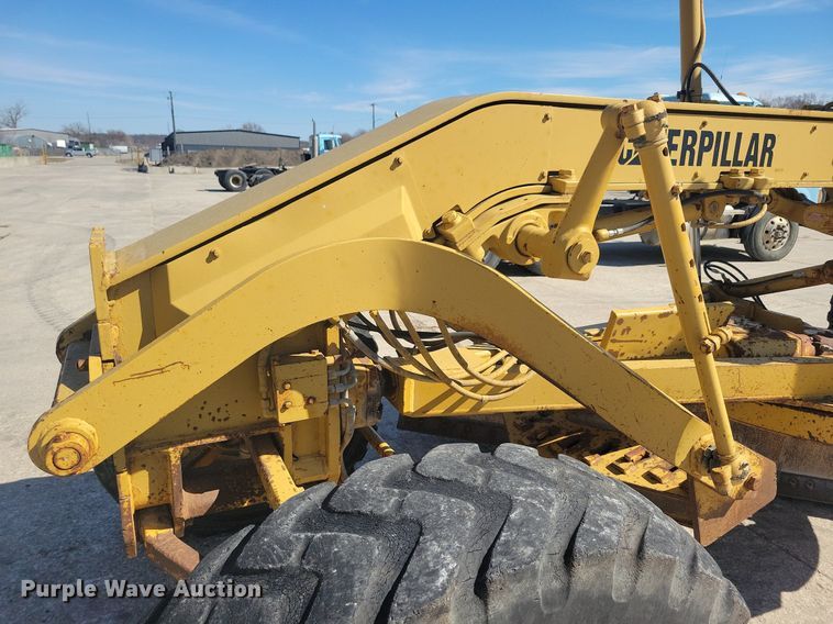 image for item DG0420 1984 Caterpillar  140G motor grader