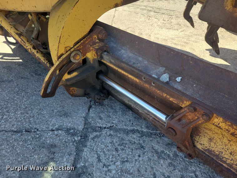 image for item DG0420 1984 Caterpillar  140G motor grader