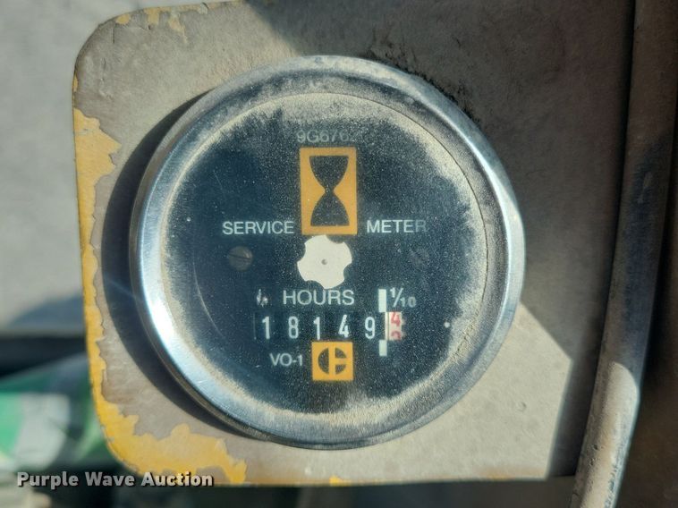 image for item DG0420 1984 Caterpillar  140G motor grader