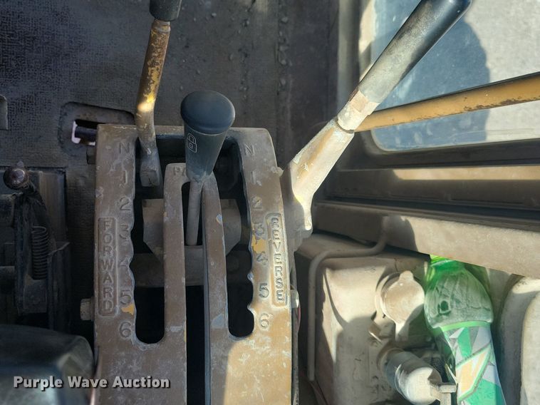 image for item DG0420 1984 Caterpillar  140G motor grader