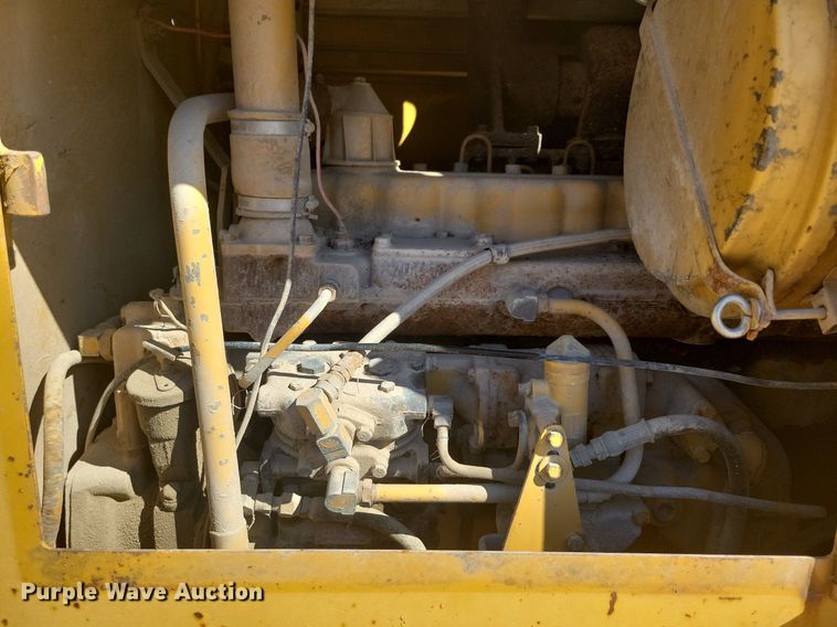 image for item DG0420 1984 Caterpillar  140G motor grader