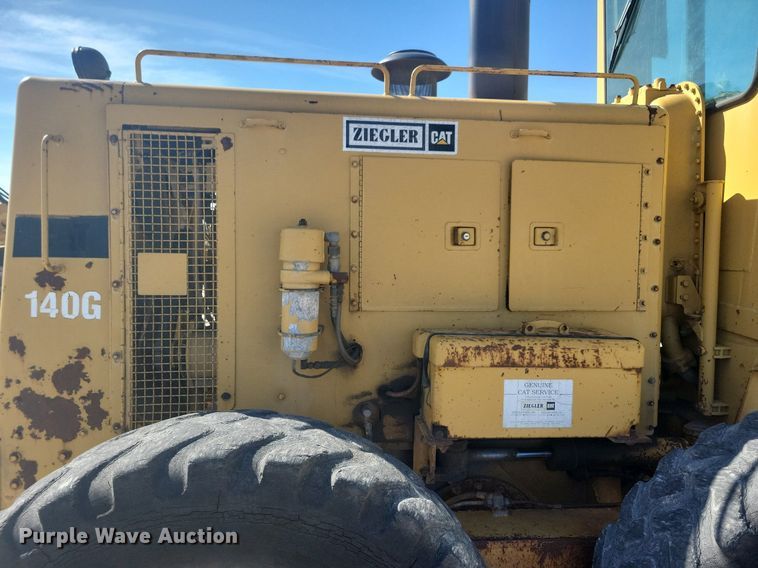 image for item DG0420 1984 Caterpillar  140G motor grader