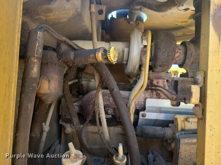 image for item DG0420 1984 Caterpillar  140G motor grader