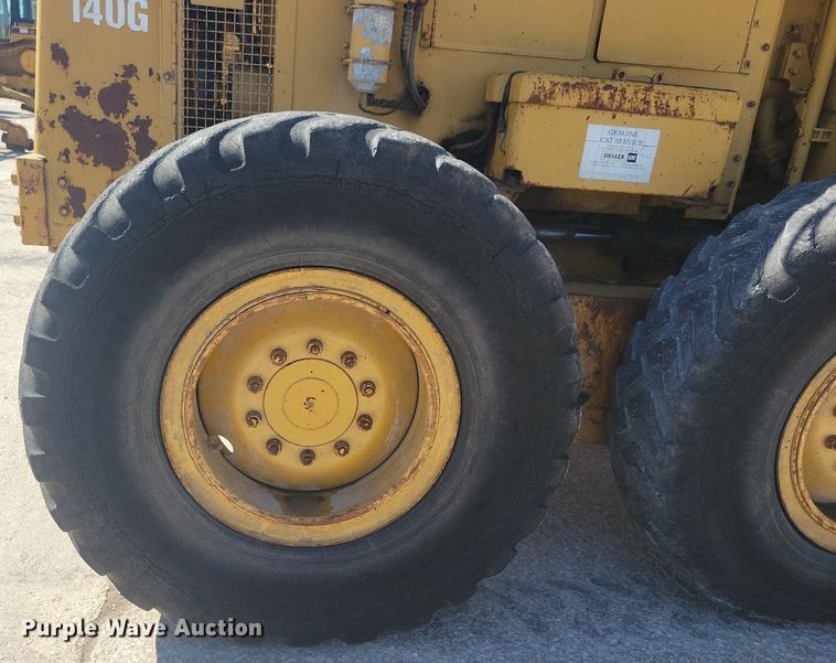 image for item DG0420 1984 Caterpillar  140G motor grader