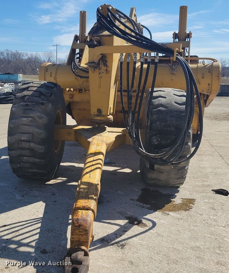 image for item DG0421 Caterpillar 463F scraper
