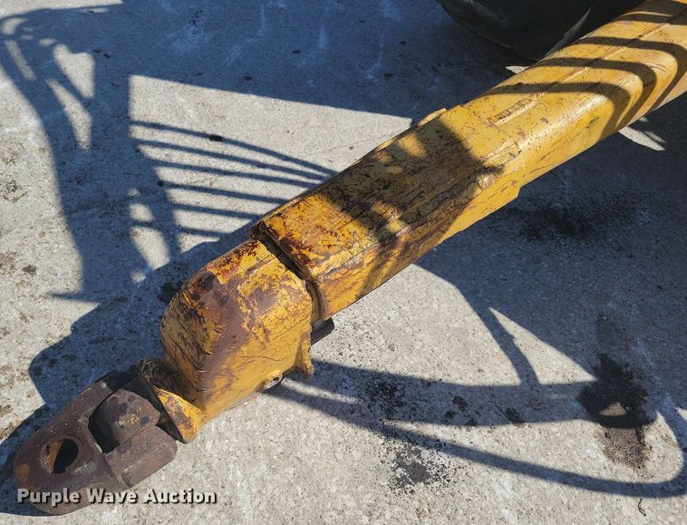 image for item DG0421 Caterpillar 463F scraper