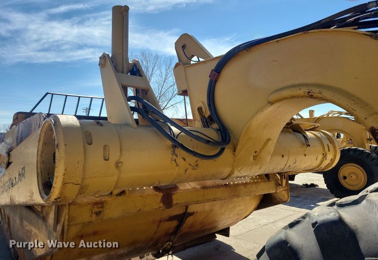 image for item DG0421 Caterpillar 463F scraper