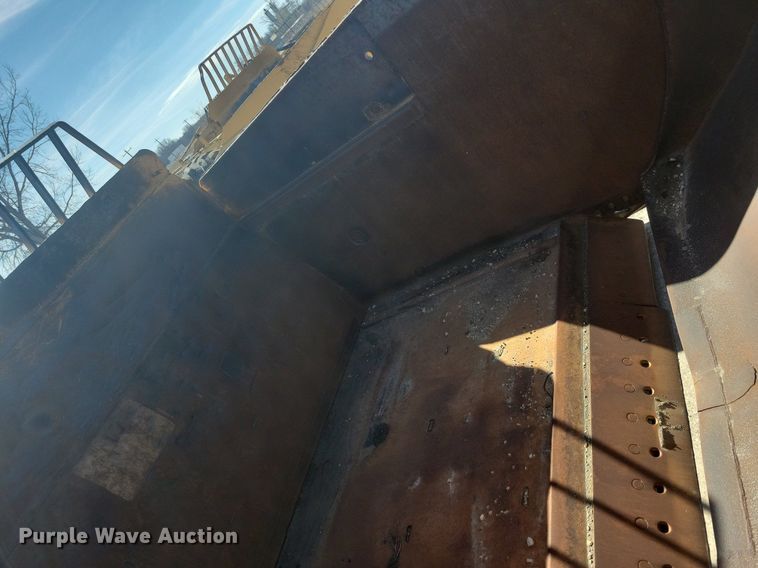 image for item DG0421 Caterpillar 463F scraper