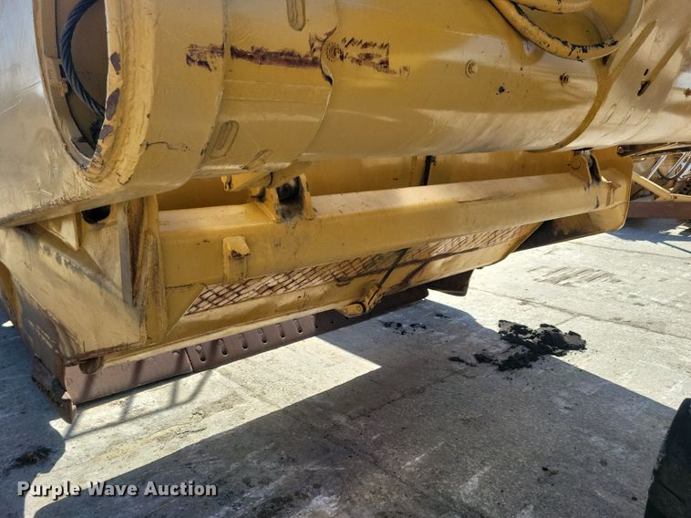 image for item DG0422 Caterpillar 463F scraper