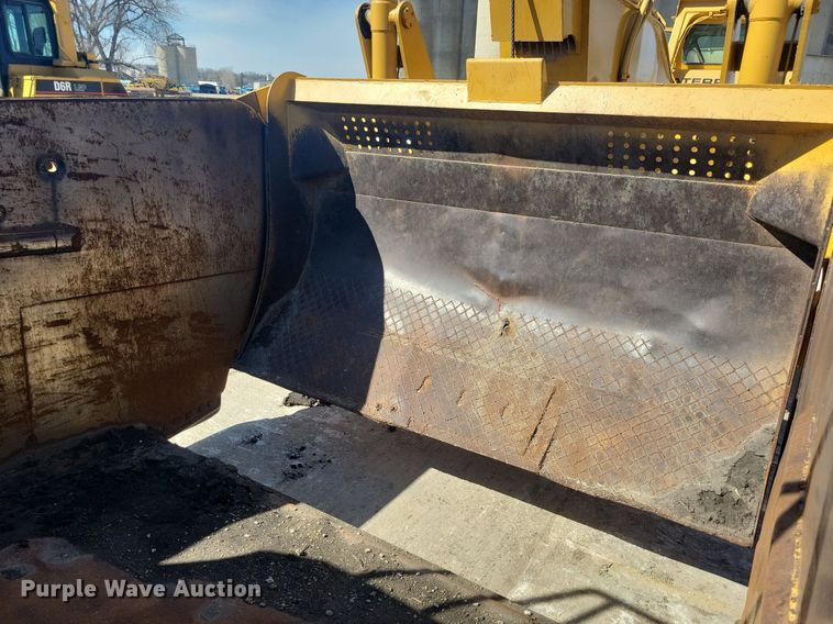 image for item DG0422 Caterpillar 463F scraper