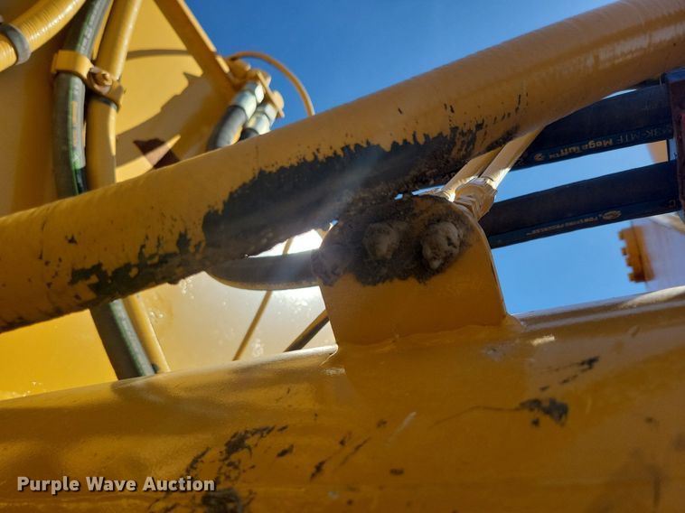 image for item DG0422 Caterpillar 463F scraper