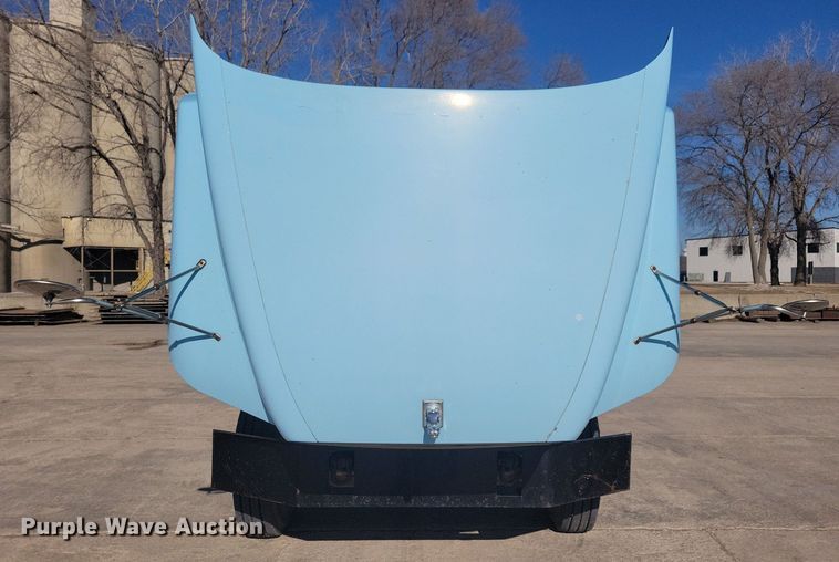 image for item DG0425 1994 Mack CH613 semi truck