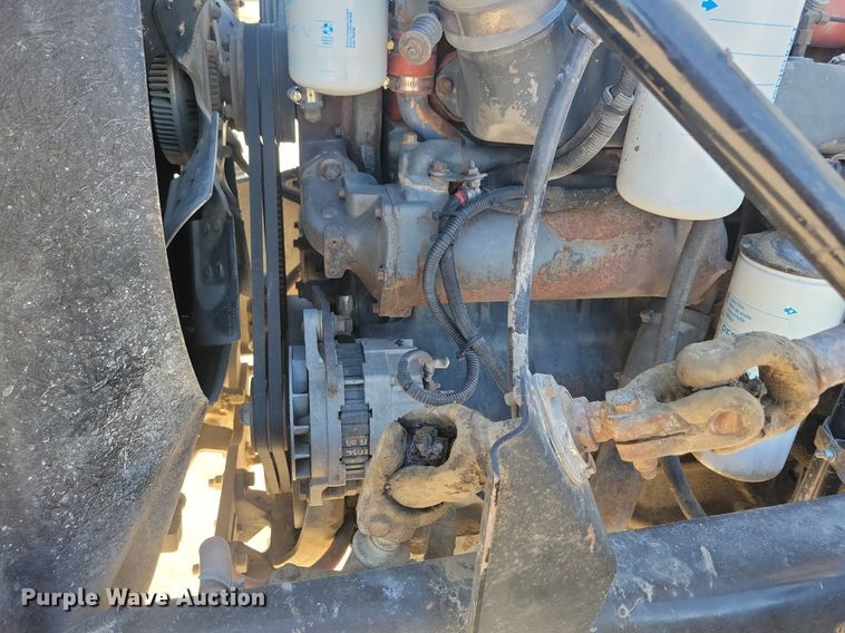 image for item DG0427 1993 Mack CL713 semi truck