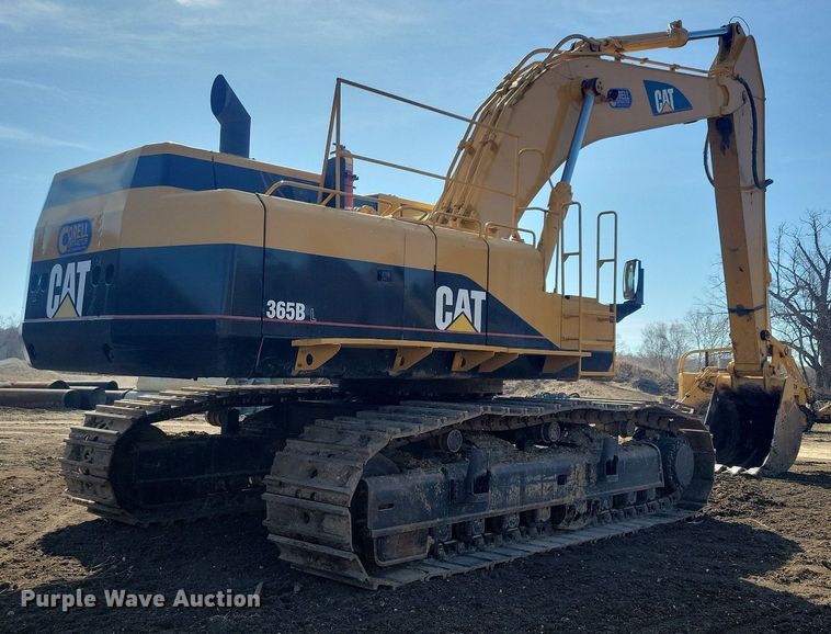 image for item DG0428 2000 Caterpillar 365BL excavator
