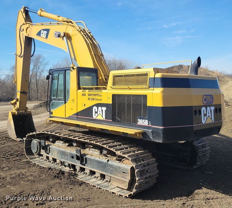 image for item DG0428 2000 Caterpillar 365BL excavator