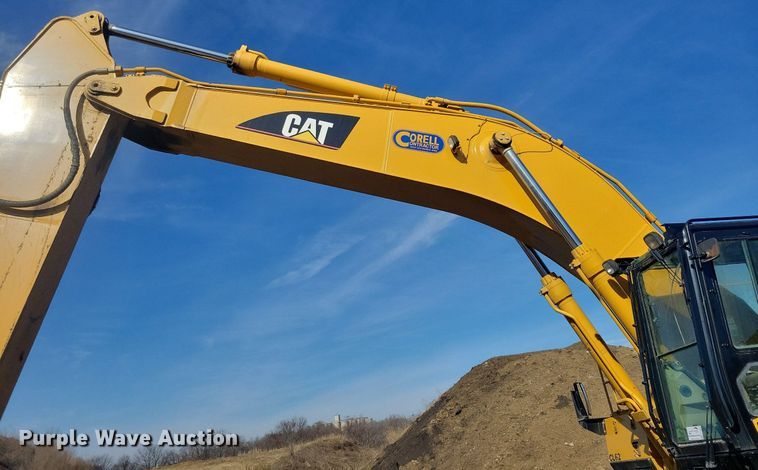 image for item DG0428 2000 Caterpillar 365BL excavator