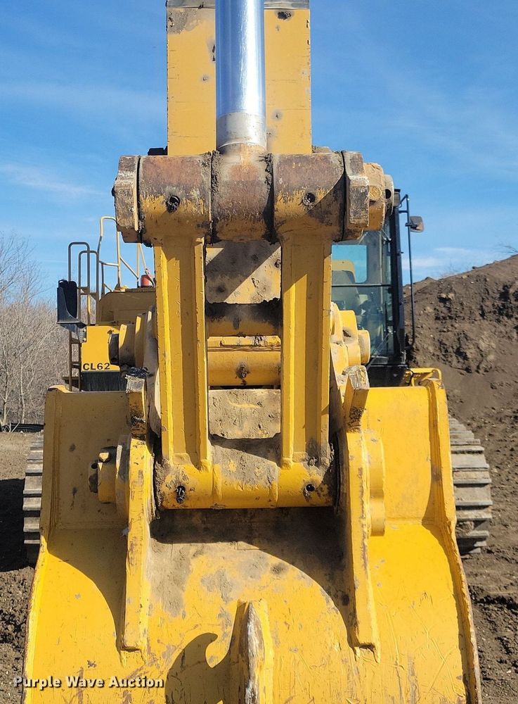 image for item DG0428 2000 Caterpillar 365BL excavator