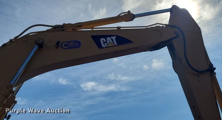 image for item DG0428 2000 Caterpillar 365BL excavator