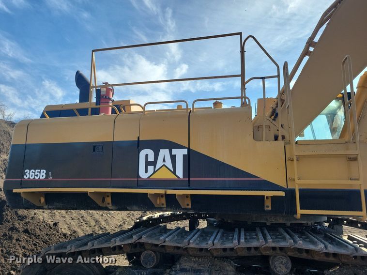 image for item DG0428 2000 Caterpillar 365BL excavator