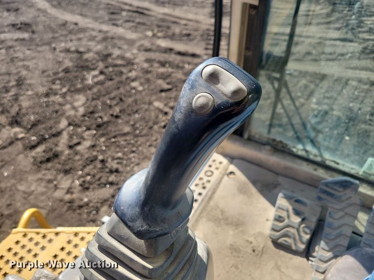 image for item DG0428 2000 Caterpillar 365BL excavator