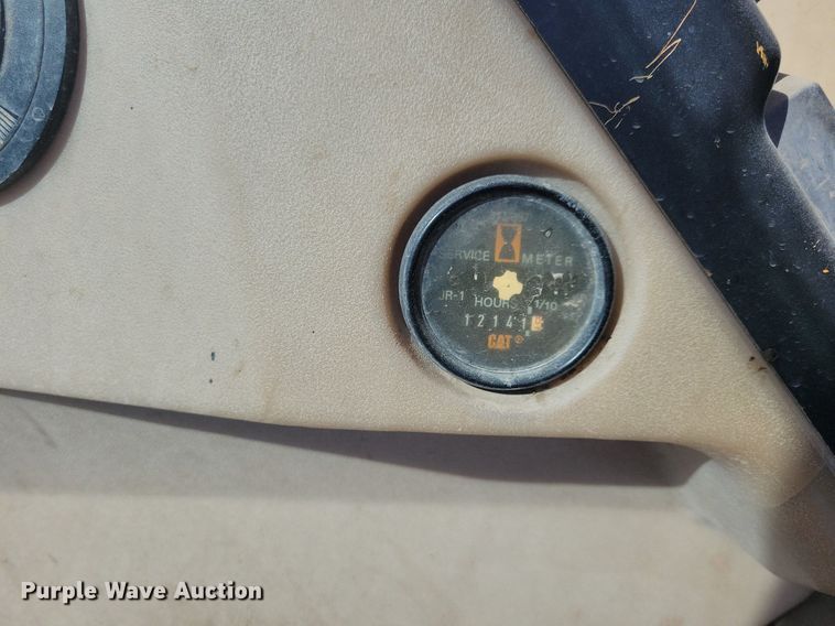 image for item DG0428 2000 Caterpillar 365BL excavator