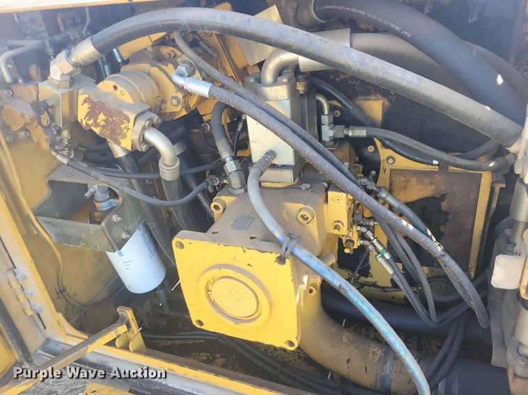 image for item DG0428 2000 Caterpillar 365BL excavator