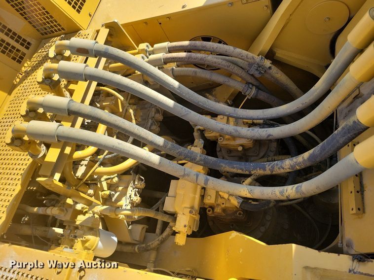 image for item DG0428 2000 Caterpillar 365BL excavator