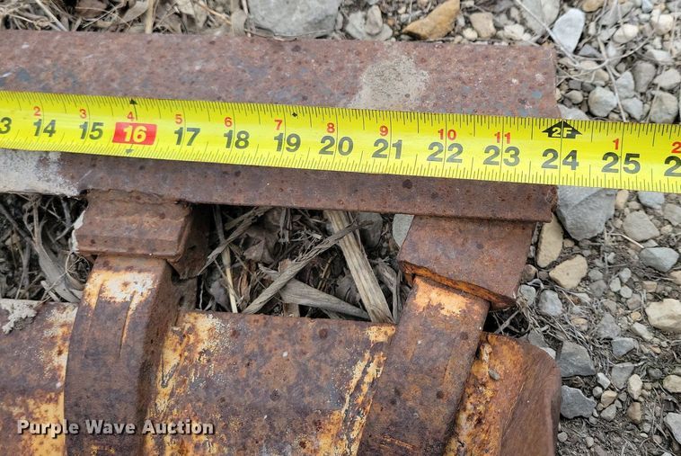 image for item DG0436 2008 Astec RT1160 trencher