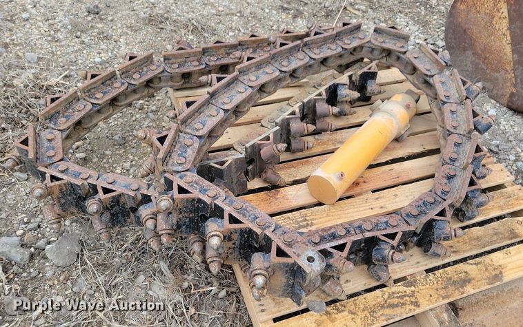 image for item DG0436 2008 Astec RT1160 trencher