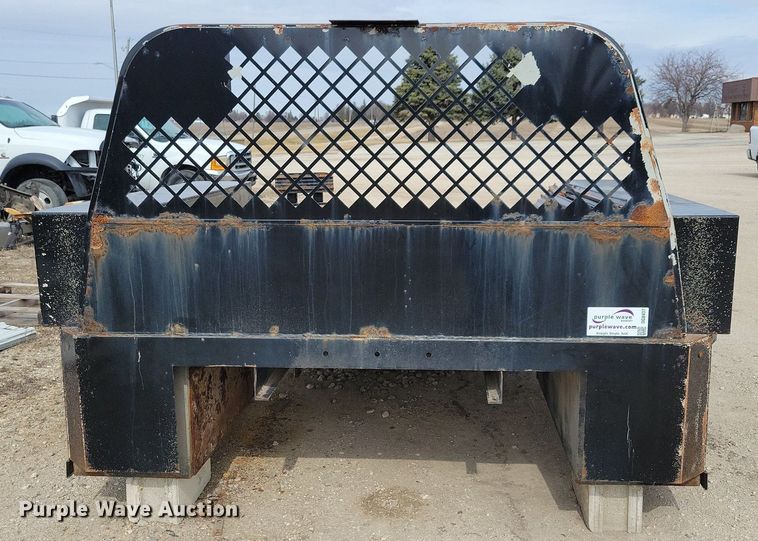 image for item DG0437 Knapheide flatbed