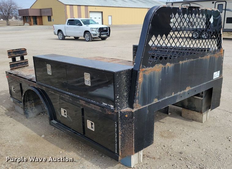 image for item DG0437 Knapheide flatbed