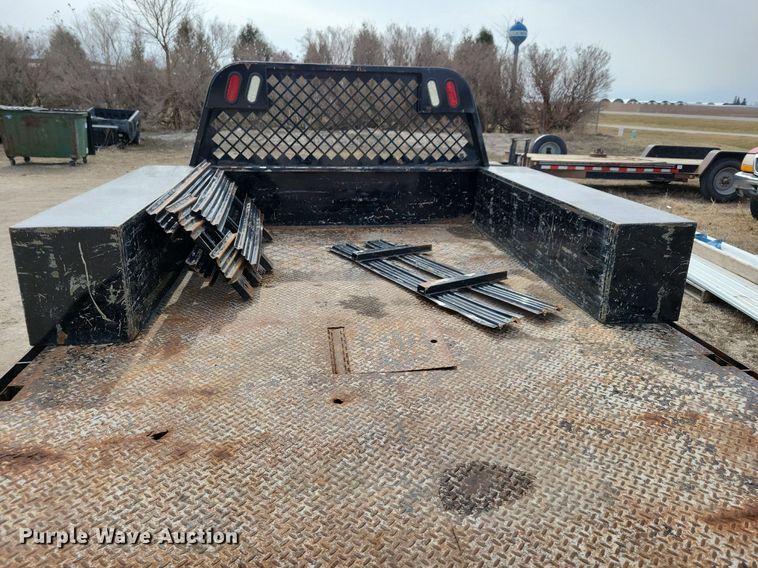 image for item DG0437 Knapheide flatbed