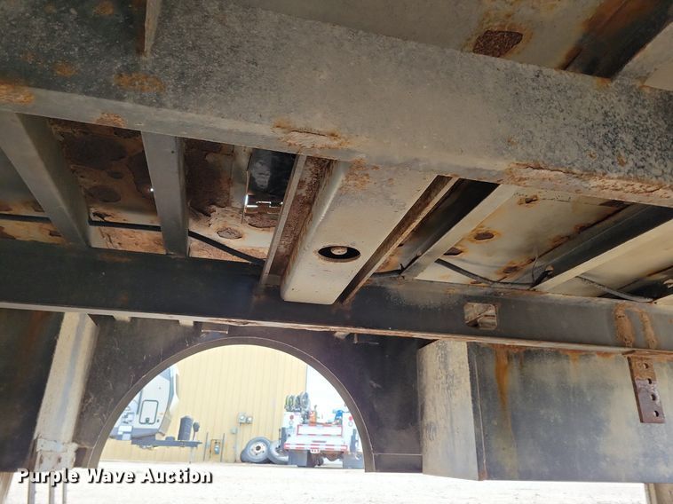 image for item DG0437 Knapheide flatbed