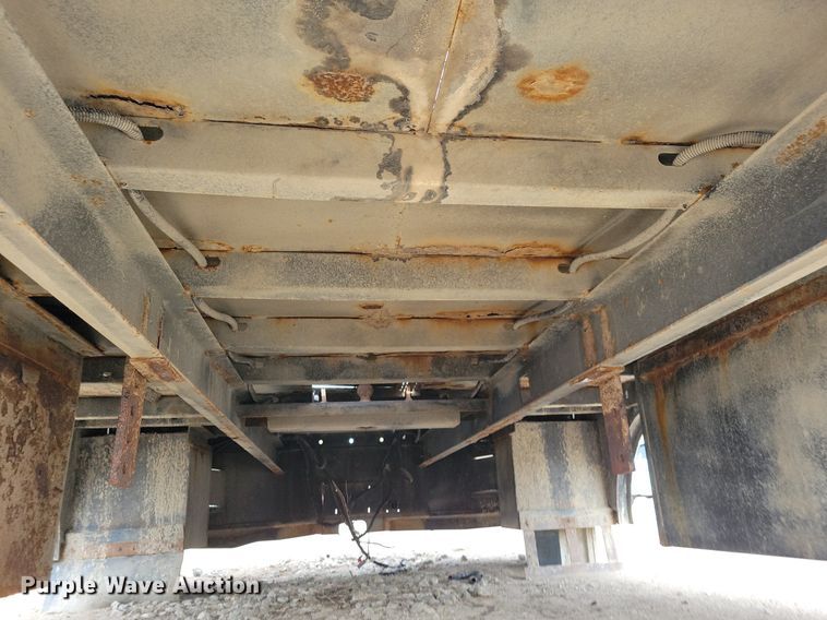 image for item DG0437 Knapheide flatbed