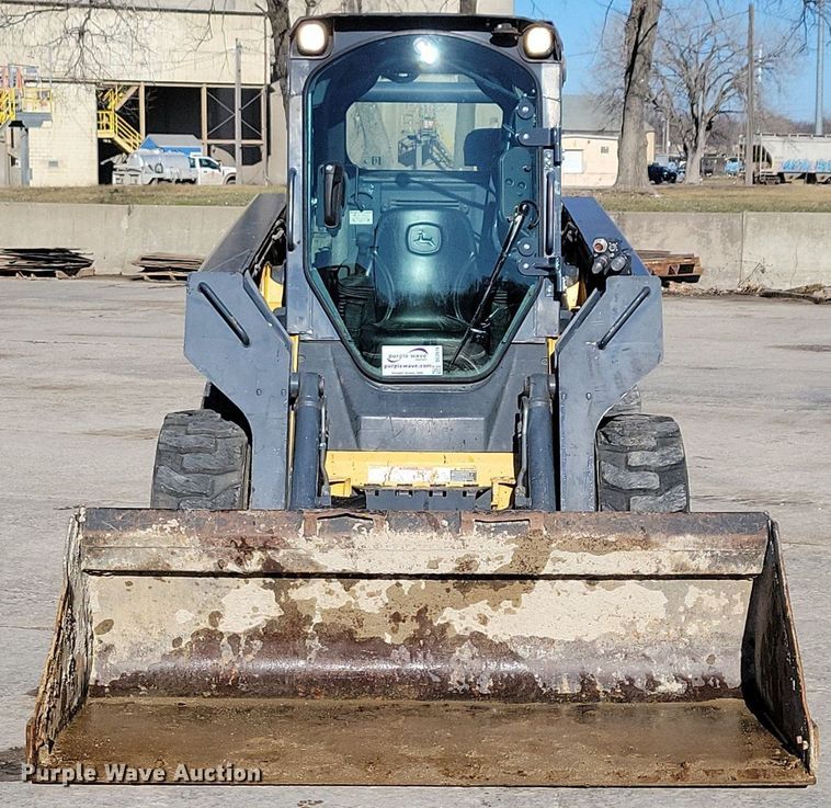 image for item DG0578 2012 John Deere 326D skid steer loader