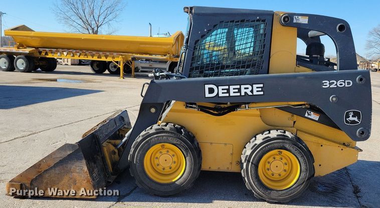image for item DG0578 2012 John Deere 326D skid steer loader