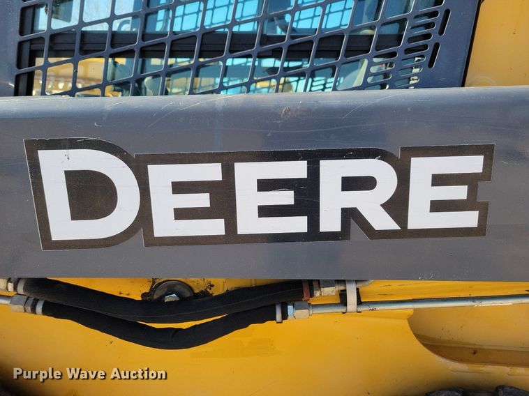 image for item DG0578 2012 John Deere 326D skid steer loader