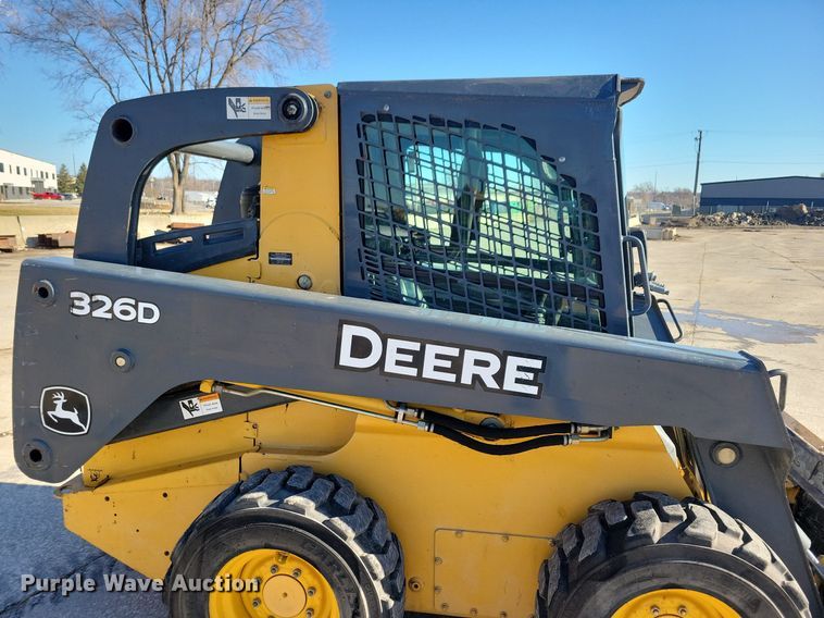 image for item DG0578 2012 John Deere 326D skid steer loader