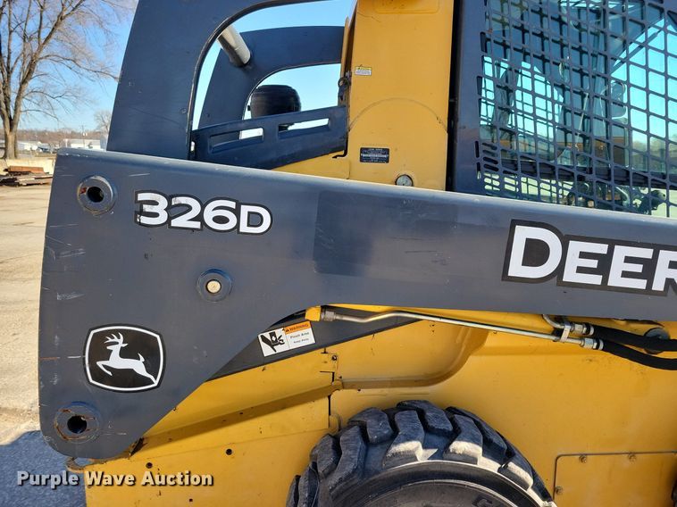 image for item DG0578 2012 John Deere 326D skid steer loader