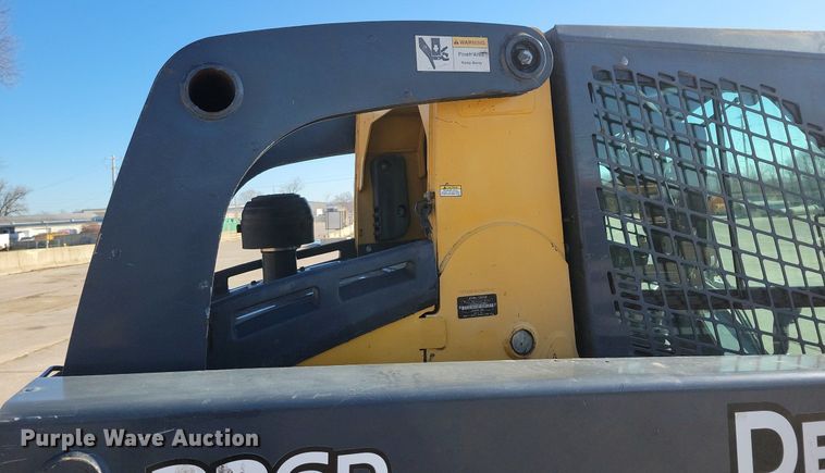image for item DG0578 2012 John Deere 326D skid steer loader