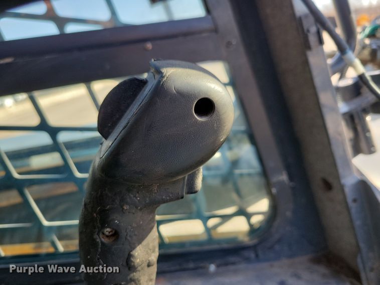 image for item DG0578 2012 John Deere 326D skid steer loader