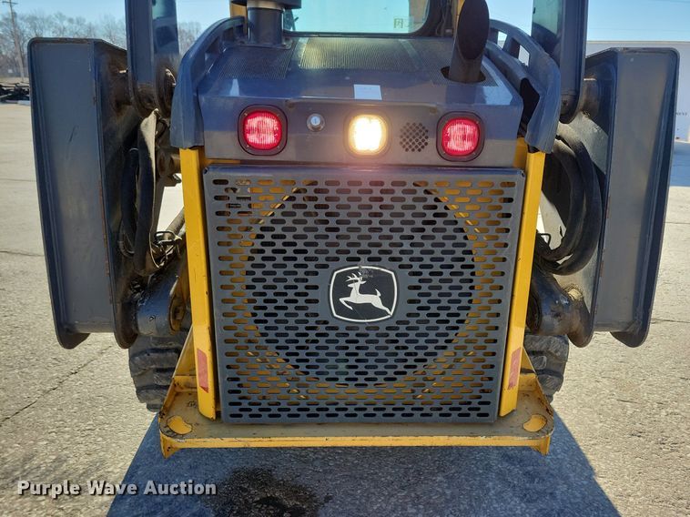image for item DG0578 2012 John Deere 326D skid steer loader